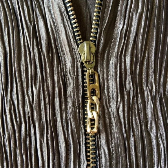 Jolie Mine  Paris Pleat Pisse’ Crinkle Satin Jacket - Picture 9 of 16